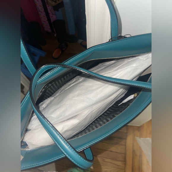 NWT Victoria Secret Handbag - Picture 4 of 5